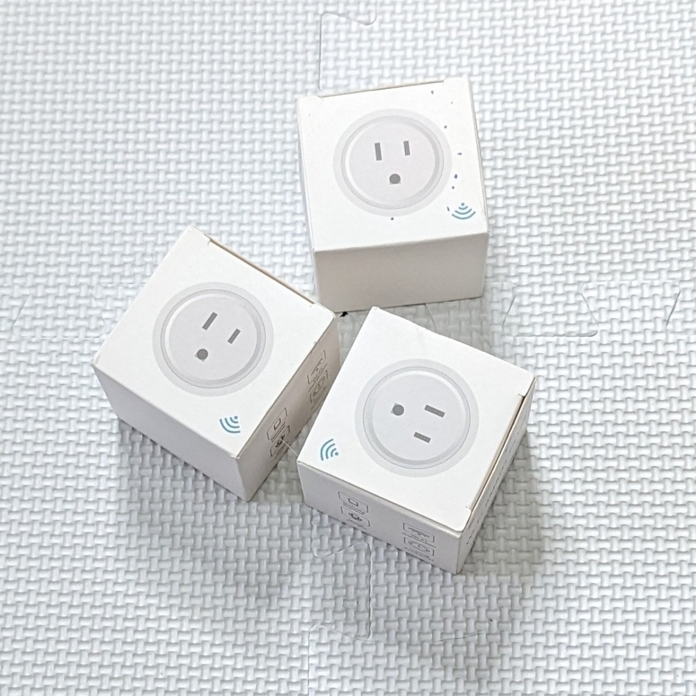 Bundle Of 3 Smart Wi-Fi Enabled Plugs wifi 2.4 Ghz